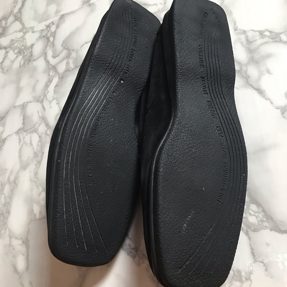 Stuart Weitzman Suede Loafers w/ Tiger Print - Picture 3 of 4